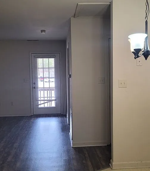 121 Lannes West Dr — Photo 15