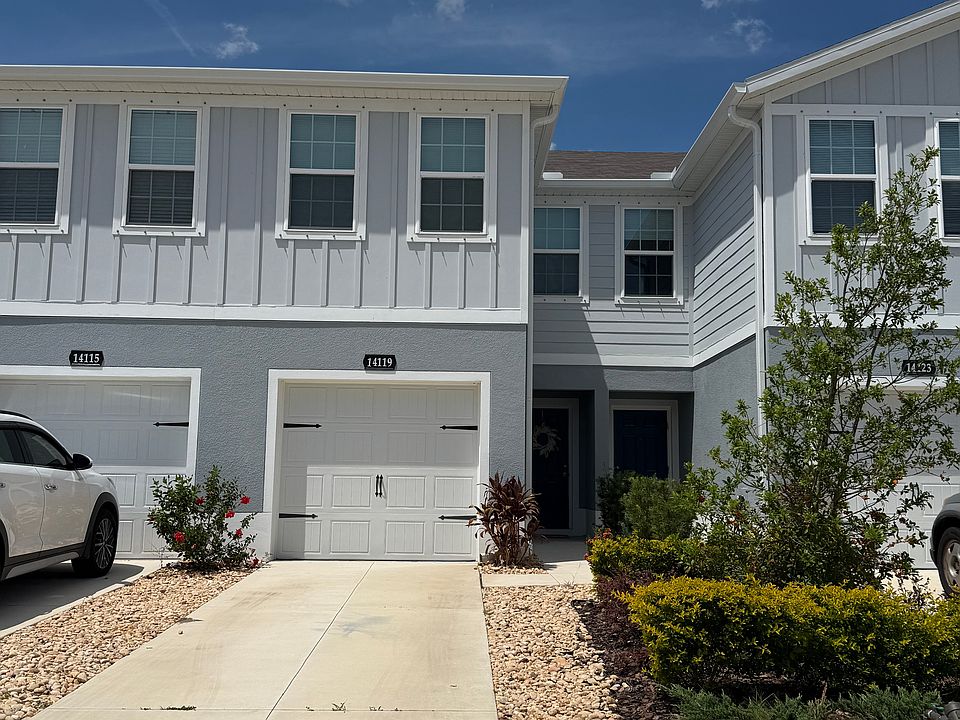 1st image of 14119 Crimson Ave