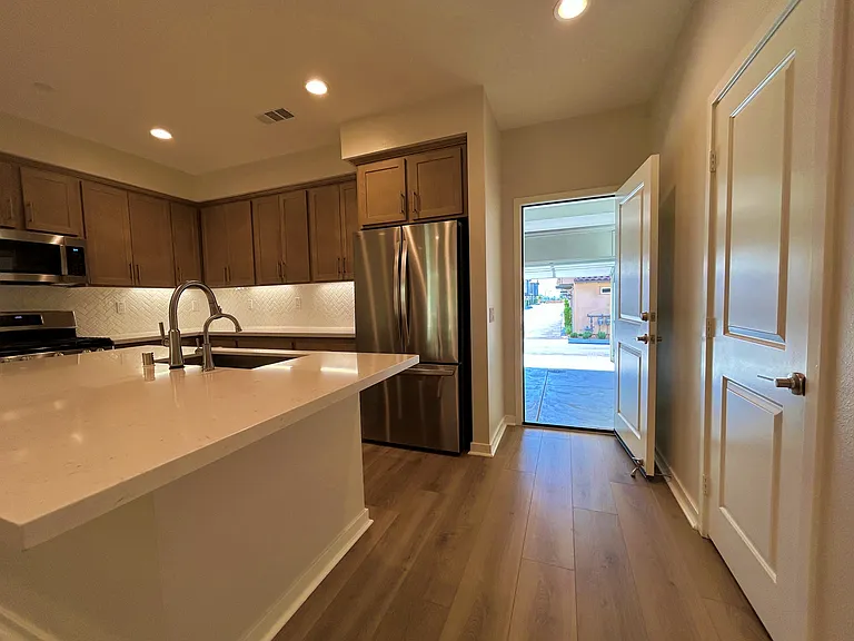32408 Tannat Dr — Photo 25