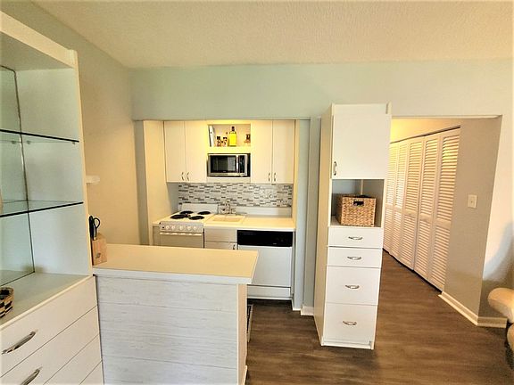 5th image of 167 N Collier Blvd #8