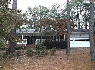 103 Pine Ridge Dr, Southern Pines, NC 28327