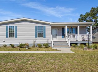 958 Graysen Ln, Defuniak Springs, FL 32435