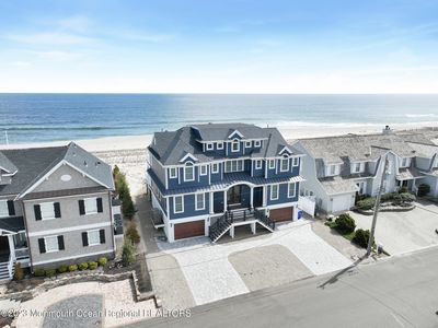 210 Dune Avenue, Mantoloking, NJ, 08738