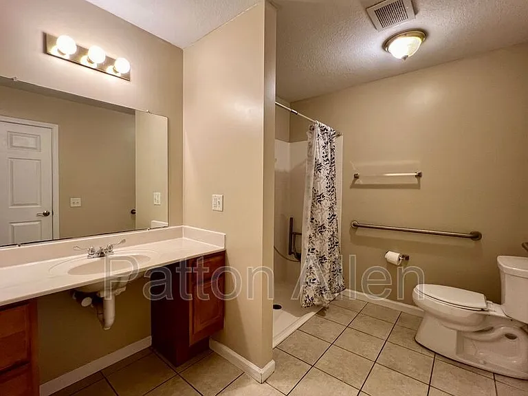 8 Zell Ln #A — Photo 20