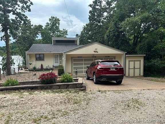 3rd image of 46 Marvic Dr