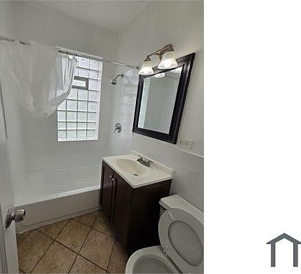 2nd image of 6733 S Perry Ave APT 3A