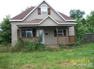 603 N Oakland Ave, Mountain Grove, MO 65711
