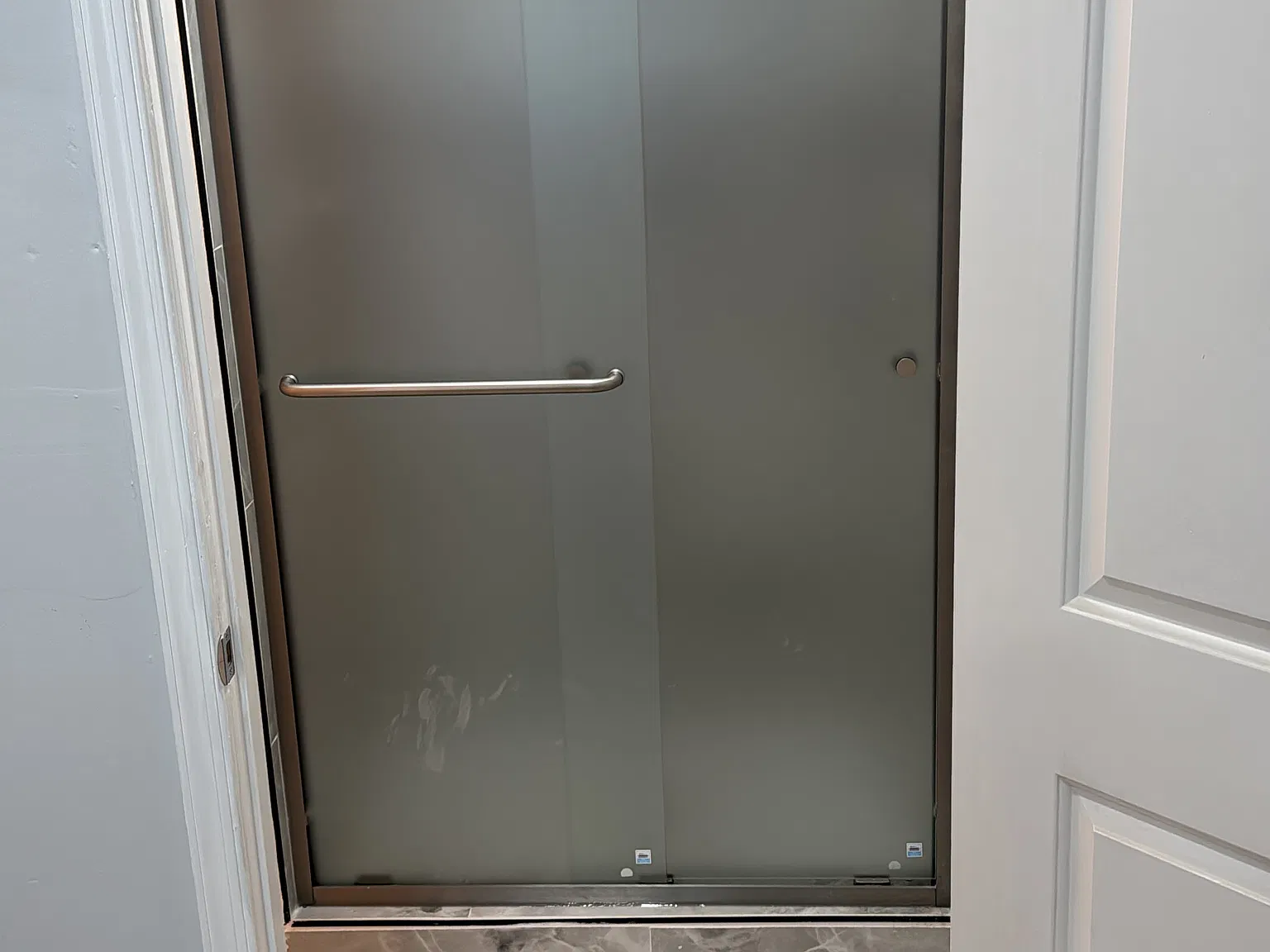 3 bed, 1400 sqft, $3,000 — Photo 3