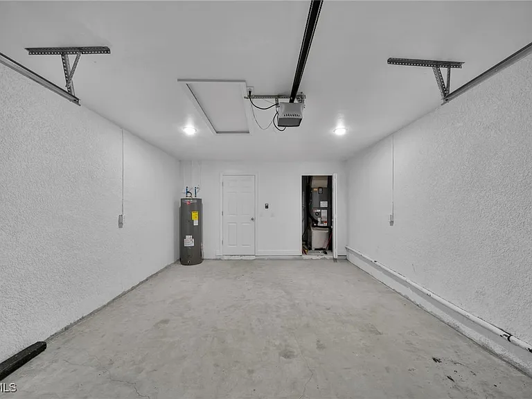5504 Butte St — Photo 12