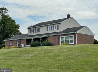 454 Little Brick Rd, Mc Veytown, PA 17051