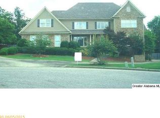 3838 Carisbrooke Dr, Birmingham, AL 35226