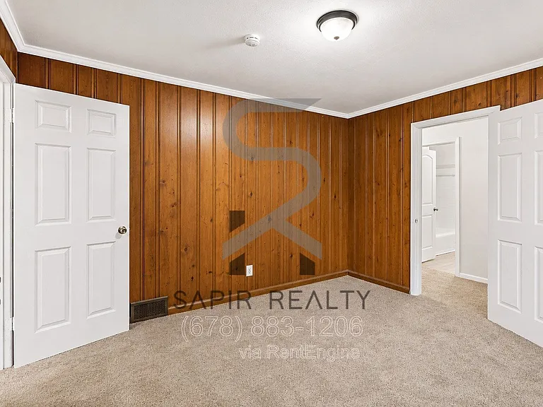2620 Wiggins St — Photo 8