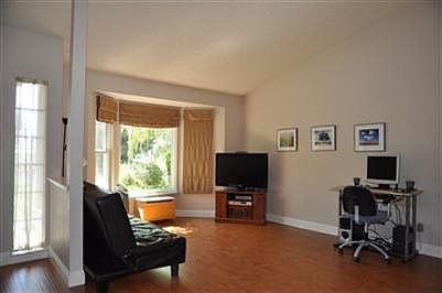 4th image of 102 Ofria Dr