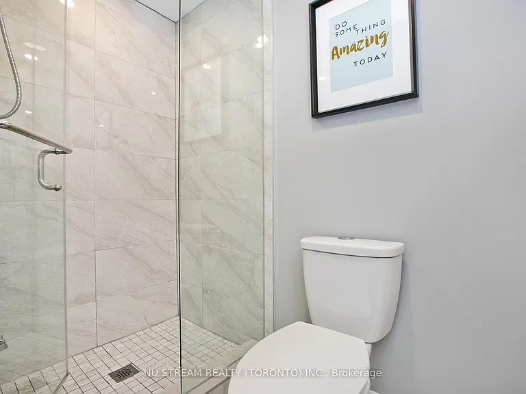 261 Doubtfire Cres #BASEMENT — Photo 6