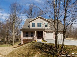 4214 W New Bridge Rd, Fayetteville, AR 72704