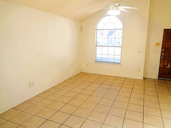 2nd image of 12529 Tierra Norte Rd