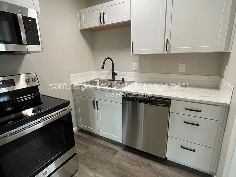 205 S Elizabeth Rd #5 — Photo 3