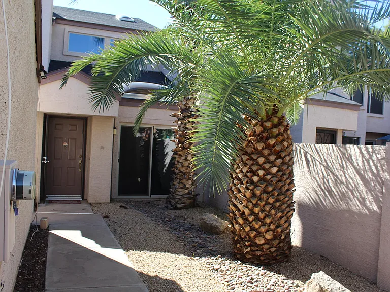 3301 E Kelton Ln #103 — Photo 19