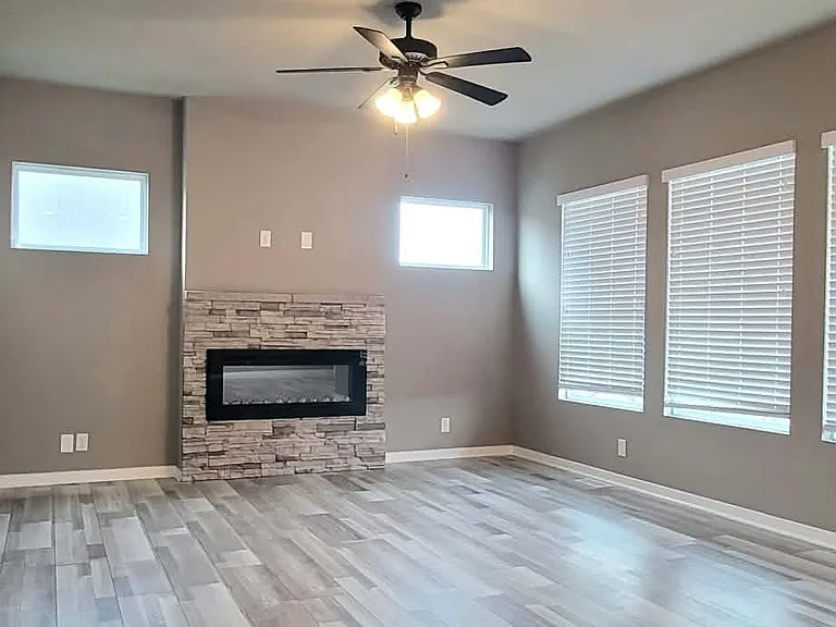 5708 N 181st Ave — Photo 6