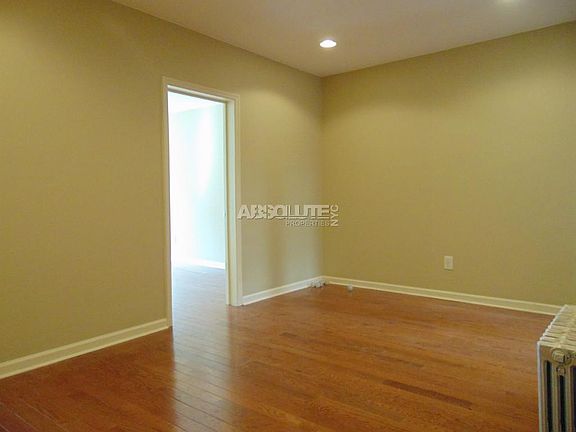 3rd image of 539 W 162nd St APT 2