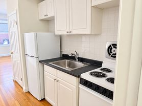 529-531 Beacon St