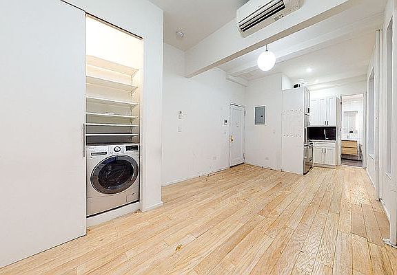 2nd image of 475 Central Park W #1Z