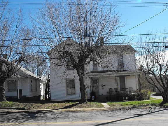 4th image of 137 Big Hill Ave