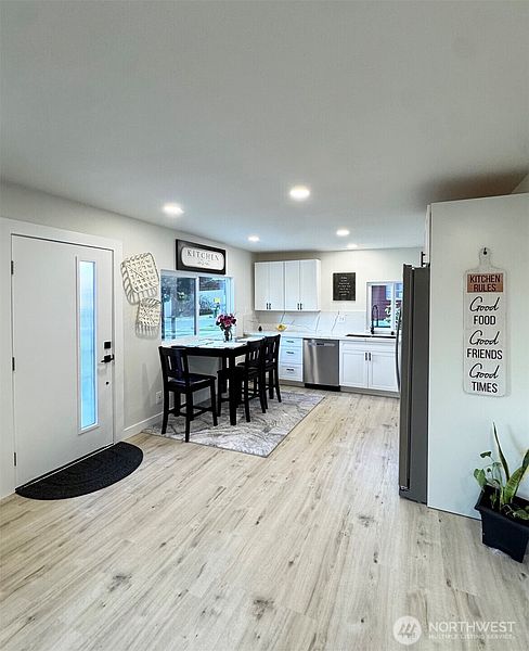5th image of 3704 Bells Lane