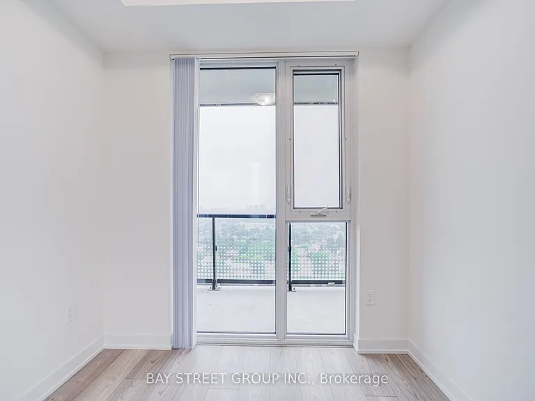 5858 Yonge St #2023 — Photo 27