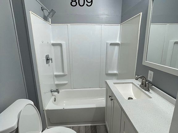 3rd image of 809 Rock St #809