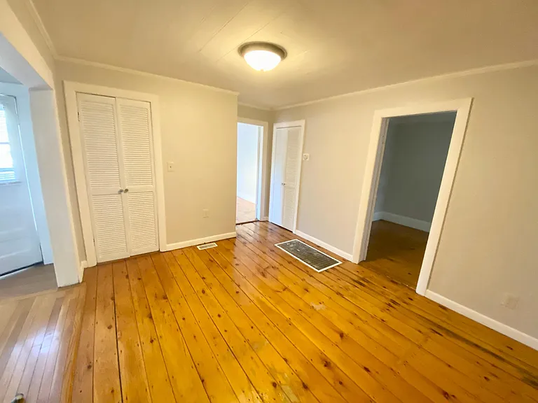 8 Mount Pleasant St — Photo 16