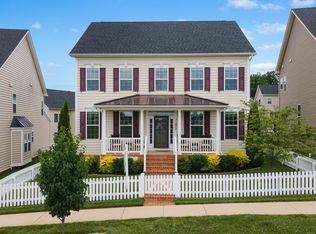 11873 Emerald Green Dr, Clarksburg, MD 20871