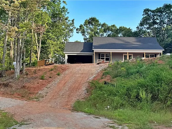 72 Hope Dr, Dawsonville, GA 30534