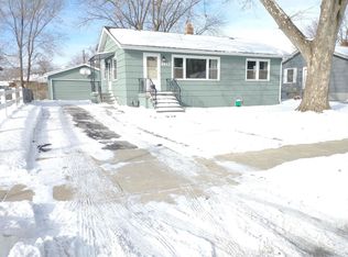 6942 Lindberg Ave, Hammond, IN 46323