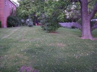 514 W Park Ave, Round Lake, IL 60073