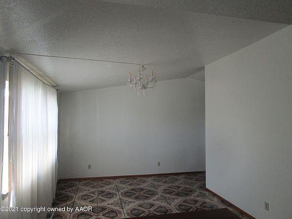 4th image of 6705 NE 17th Ave