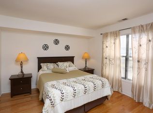 505 Preston Dr APT 228, Bolingbrook, IL 60440