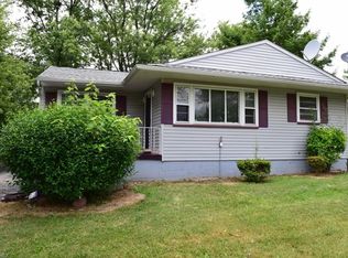 138 Lilburne Dr, Youngstown, OH
