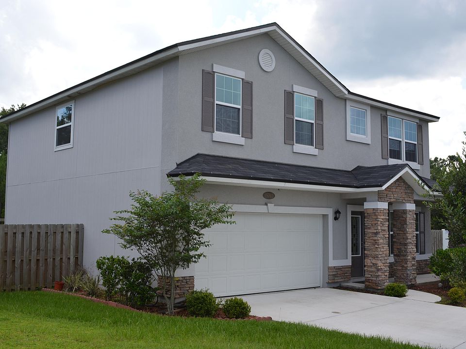 1st image of 15703 Twin Creek Dr