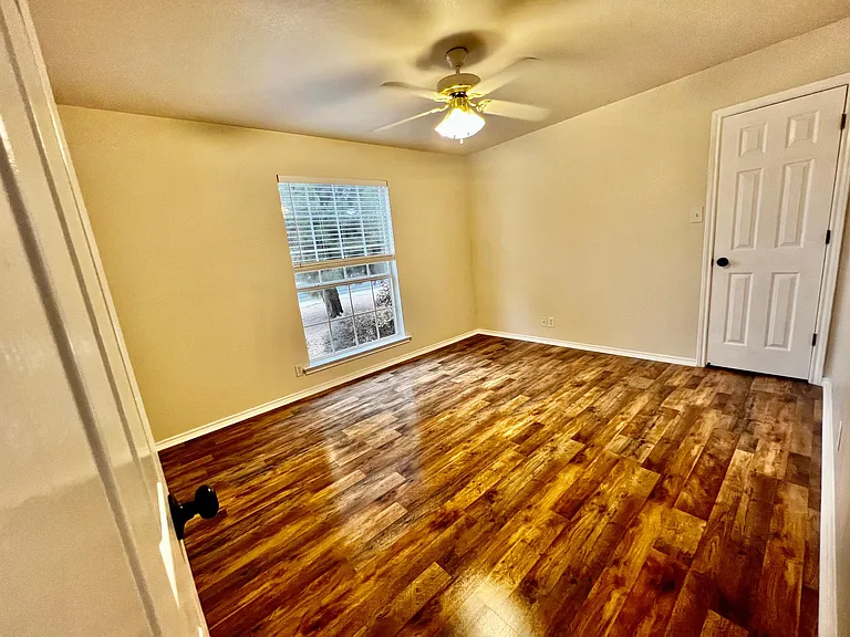 2905 Bluebird Ln — Photo 23