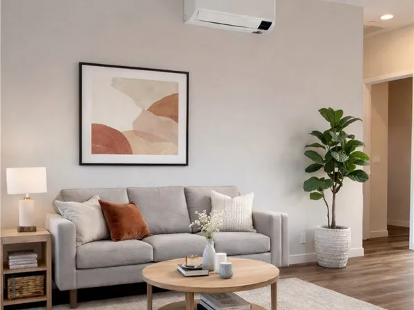 92 Old Mission Dr, Solvang, CA 93463