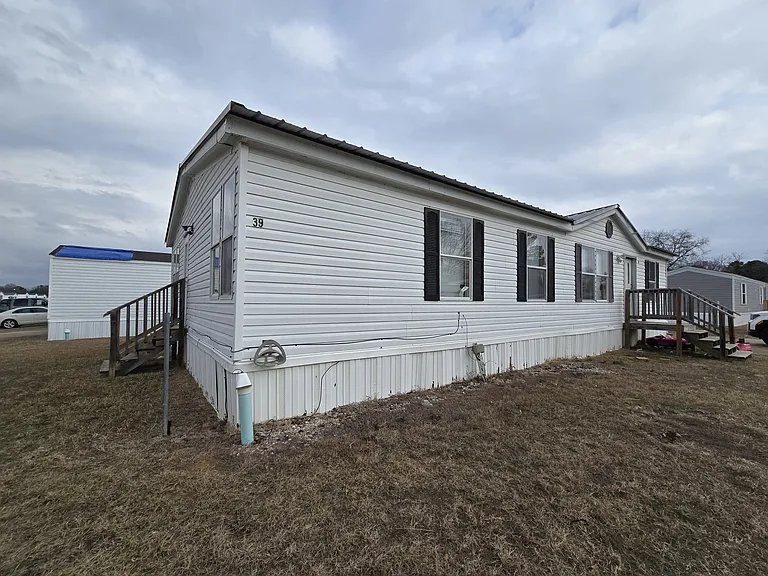 Oakwood MHC Nash — Photo 134