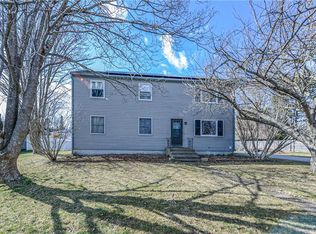 25 Watson Dr, Portsmouth, RI 02871