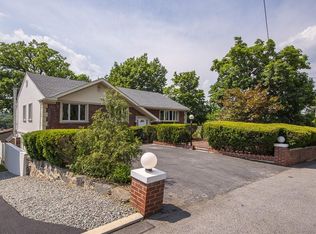 148 Brewster Ave, Yonkers, NY 10701
