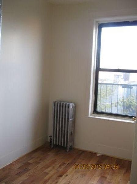 2nd image of 455 Chauncey St APT 1