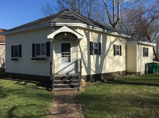 909 E Bridge St, Streator, IL 61364