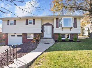 520 N 9th St, Lehighton Borough, PA 18235