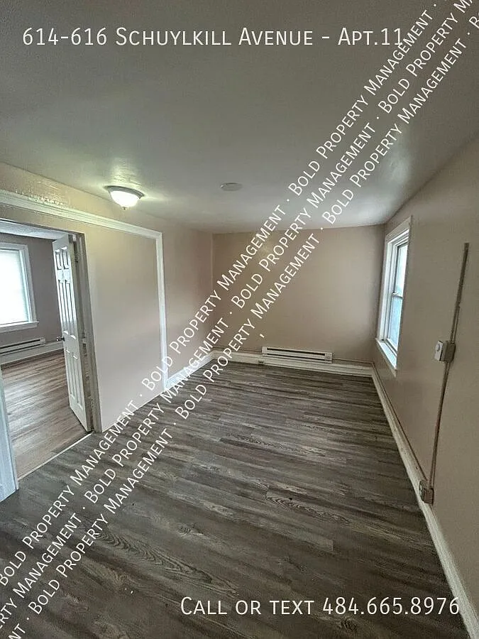 2 Bedroom 1 Bath — Photo 2