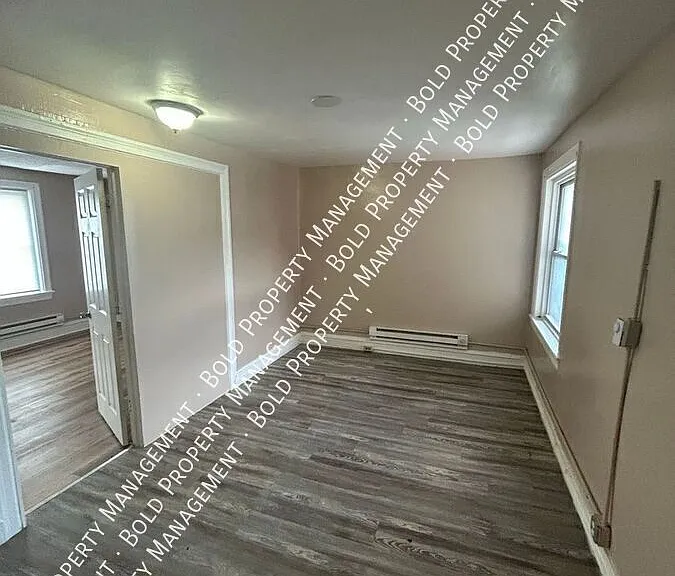 614-616 Schuylkill Ave #11 — Photo 2