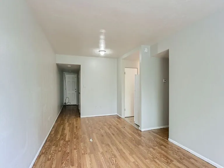 2929 W Colorado Ave #31 — Photo 3